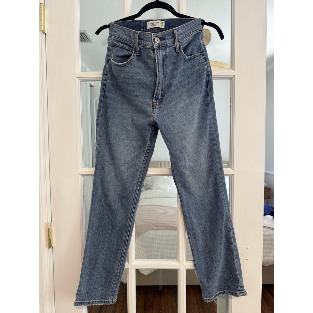 Abercrombie & Fitch Women's High Rise Ankle Straight Jeans Medium Wash 26